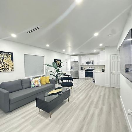 Modern House In The Heart Of Miami Apartment Екстериор снимка