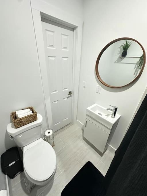 Modern House In The Heart Of Miami Apartment Екстериор снимка